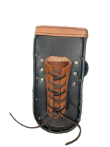 Graber 0077 Black Leather Bolt Bag