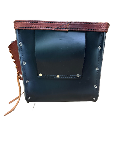Graber 0077 Black and Brown Leather Bolt Bag